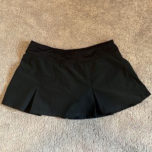 Lands’ end black swim skirt size 12